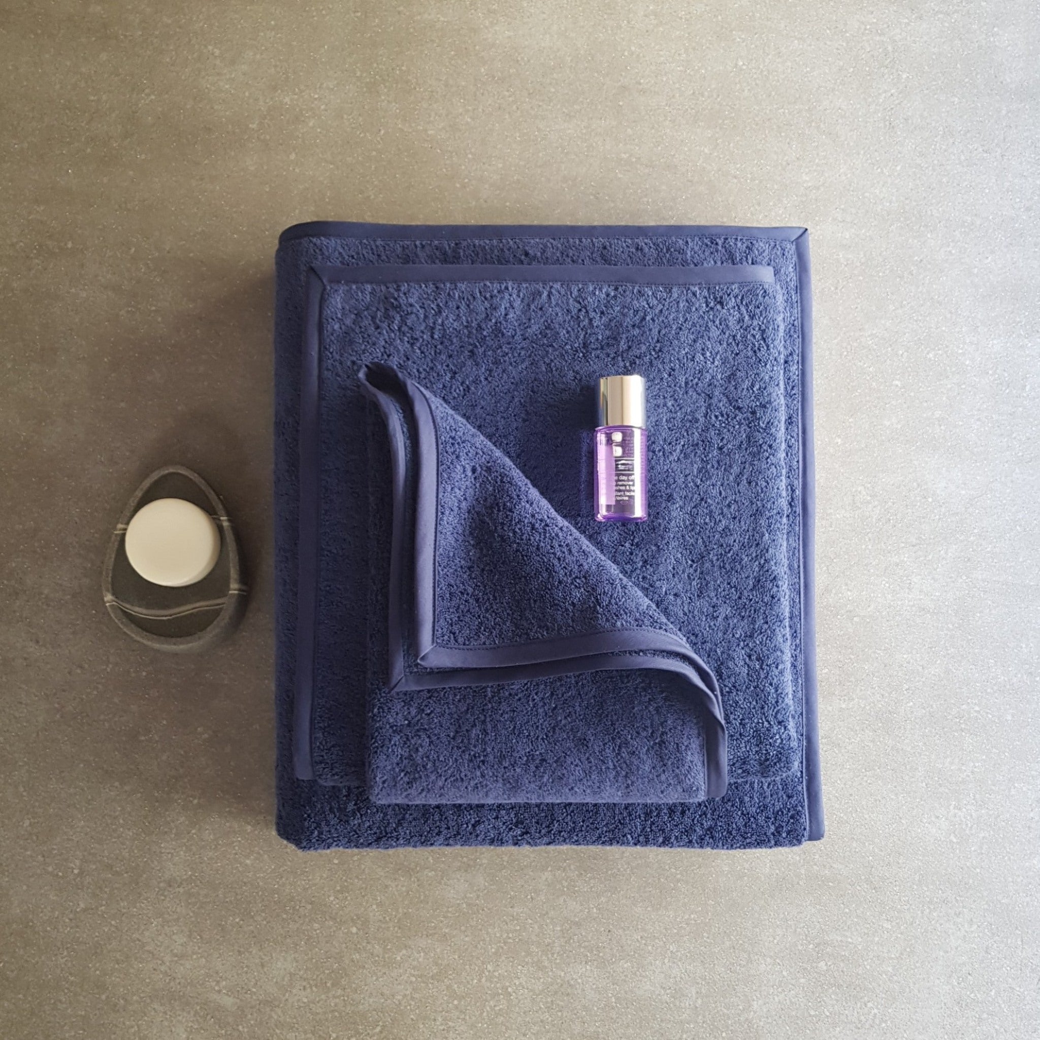 Heavyweight Egyptian Cotton Towels | Rodon Atelier